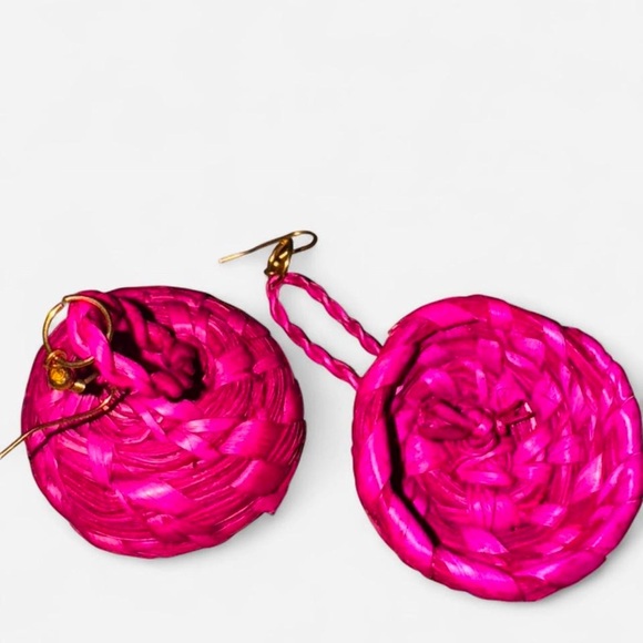 Pink Woven Earrings - Picture 1 of 3